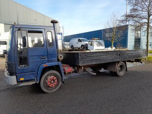 شاحنة مسطحة VOLVO Fl 611