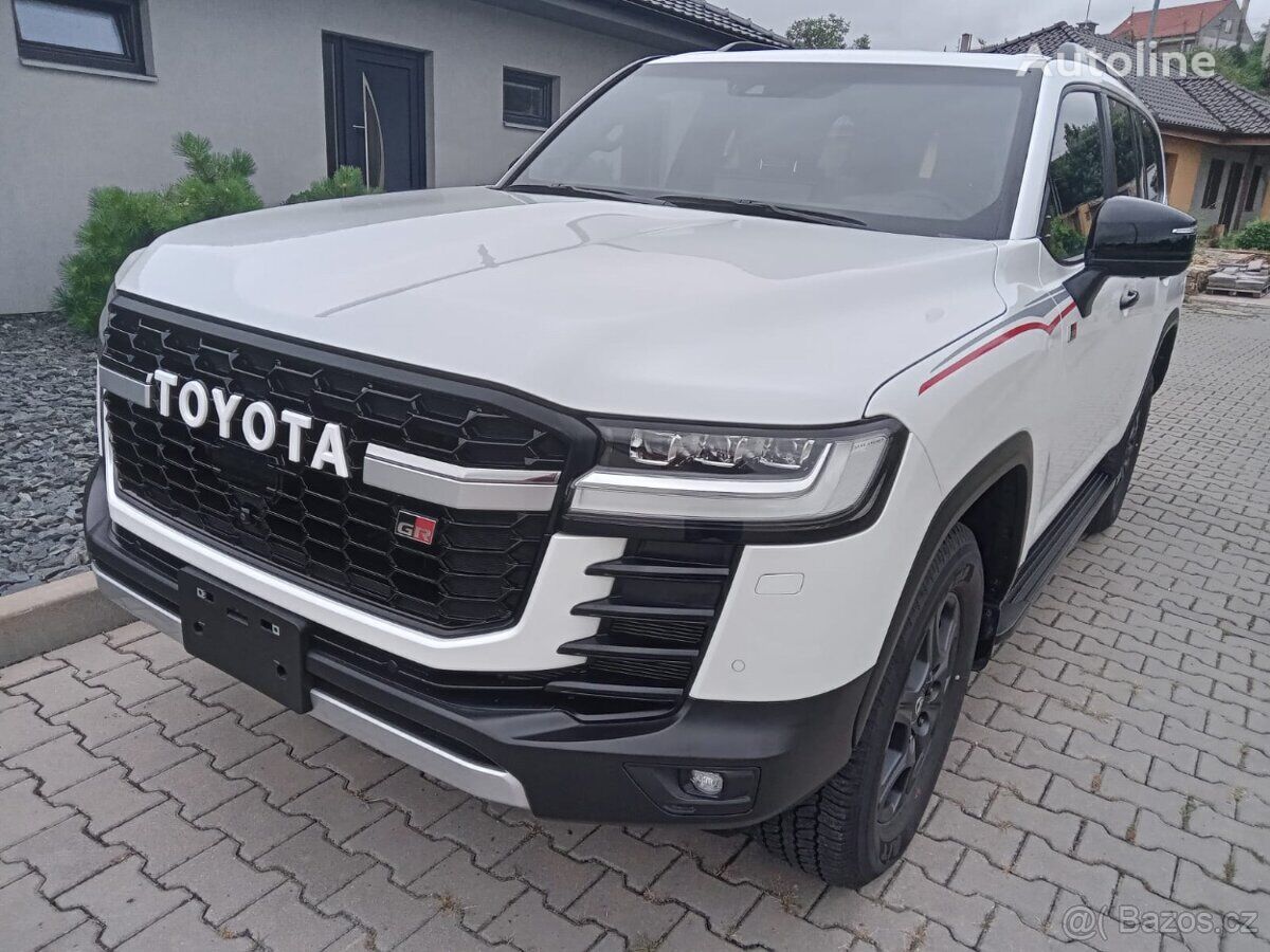 جديد سيارة رياضية متعددة الأغراض Toyota Land Cruiser LC 300 GR SPORT 3,3L DIESEL TWIN TURBO