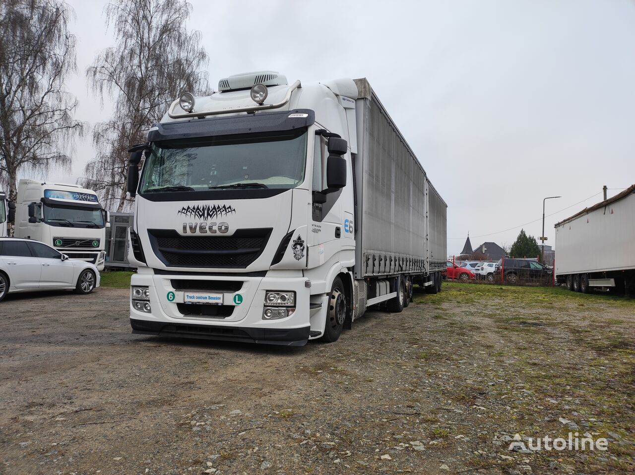 شاحنة ذات أغطية جانبية IVECO Stralis AS 260S48 + مقطورة ستارة