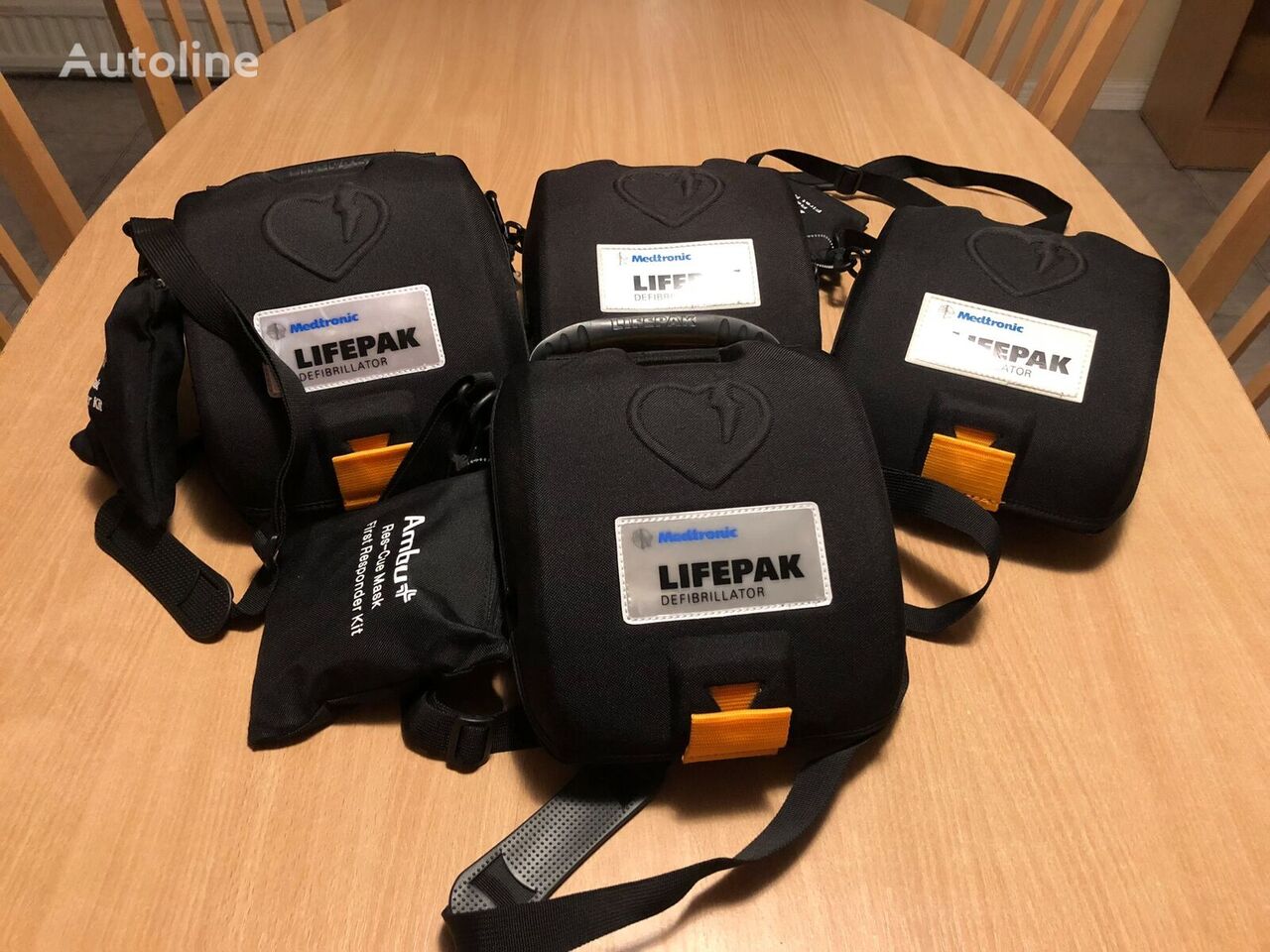 معدات الإسعاف Defibrillator: Medtronic - Lifepack CR Plus ´ENGLISH´ or ´SWEDIS