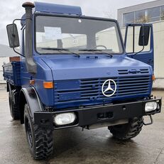 شاحنة عسكرية Mercedes-Benz unimog