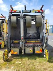 شاحنة جمع ونقل النفايات Renault D WIDE