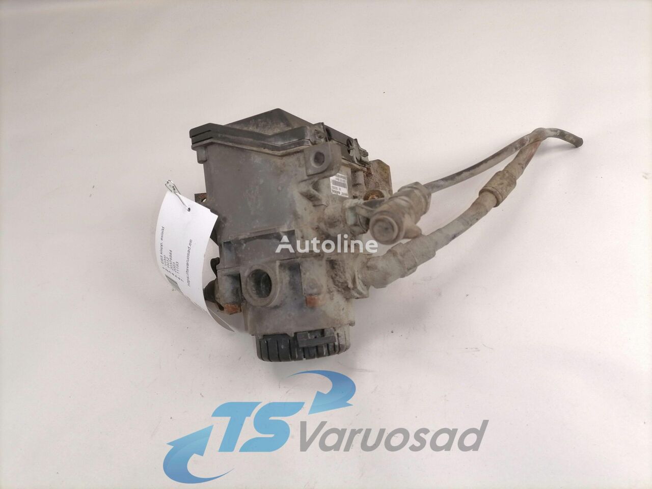 معدل نظام الفرامل الإلكترونية Volvo EBS brake valve 20374944 لـ السيارات القاطرة Volvo FH12