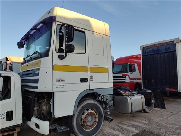 صينية القطر لـ السيارات القاطرة DAF Serie XF105.XXX Fg 4x2LD [12,9 Ltr. - 340 kW Diesel]