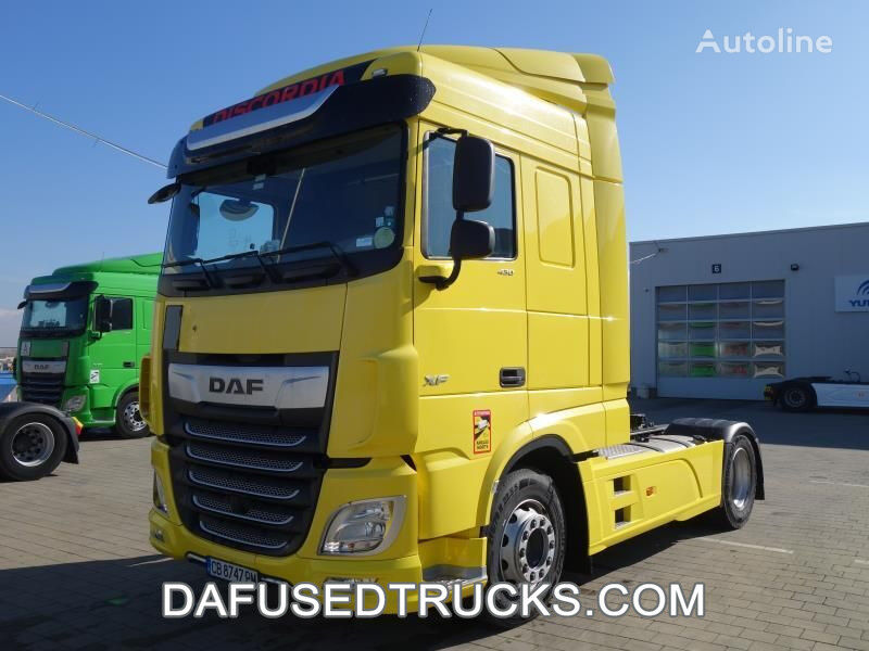 السيارات القاطرة DAF FT XF430