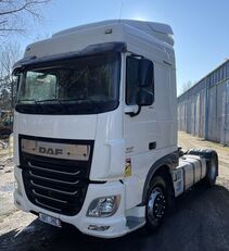 السيارات القاطرة DAF XF460